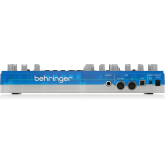 Behringer TD-3-BB Басовый синтезатор