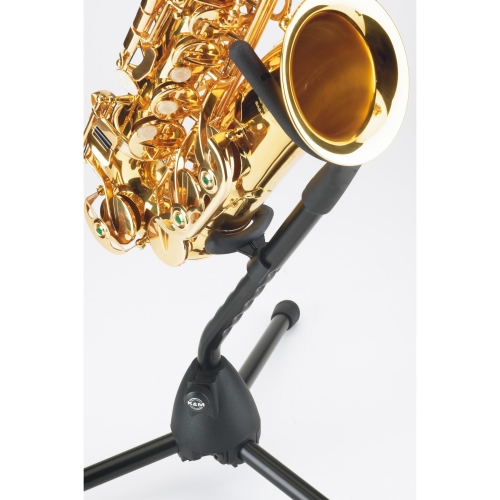K&M 14300-000-55 Стойка для альт- и тенор- саксофонов, 485 мм