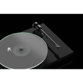 Pro-Ject T1 Piano Black Проигрыватель виниловых дисков