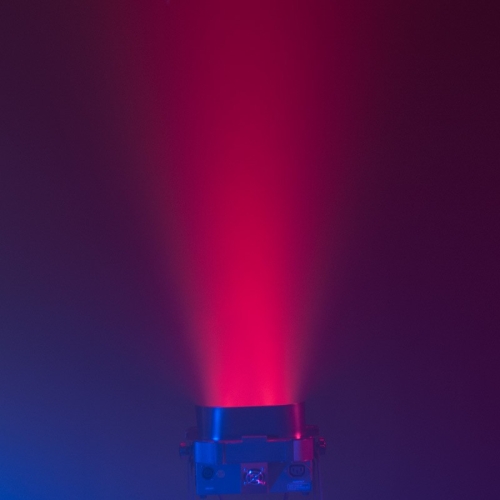 American DJ FLAT PAR TRI18XS Прожектор PAR LED