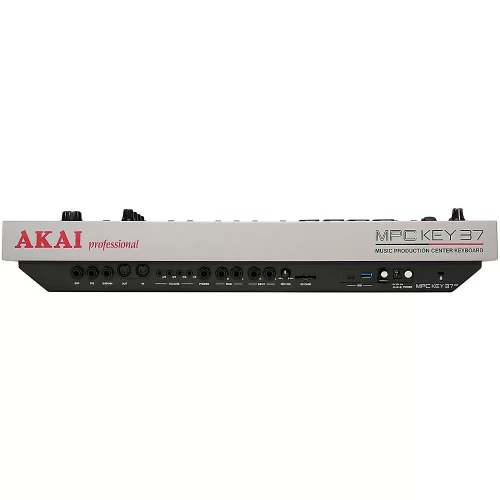 Akai MPC Key 37 G2 Цифровой синтезатор