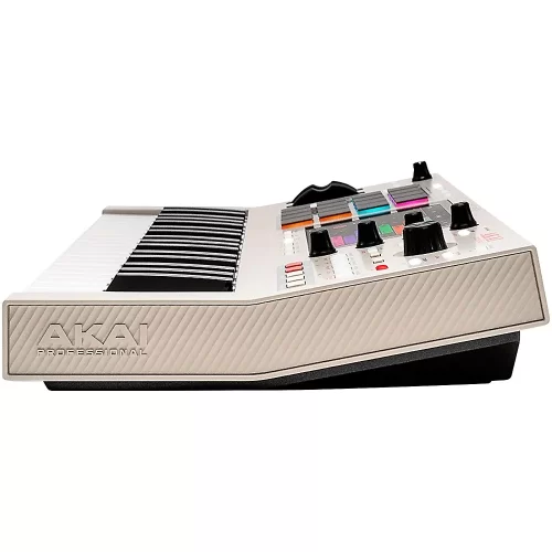 Akai MPC Key 37 G2 Цифровой синтезатор
