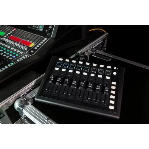 Allen & Heath IP8 Дистанционный контроллер для dLive