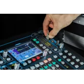 Allen & Heath QU-16 Цифровой микшерный пульт
