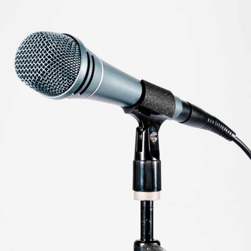 American Audio VPS-80 Динамический суперкардиоидный микрофон