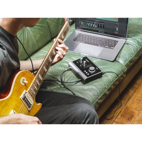 Audient iD14 MKII Аудиоинтерфейс USB
