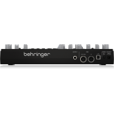 Behringer TD-3-BK Басовый синтезатор