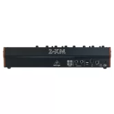 Behringer 2-XM Аналоговый синтезатор