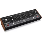 Behringer TORO Аналоговый бас-синтезатор