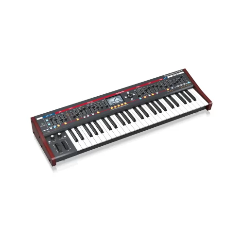 Behringer Deepmind 12X 12-голосый аналоговый синтезатор