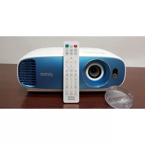 BenQ TK800M Ламповый проектор, 4K UHD (3840x2160)