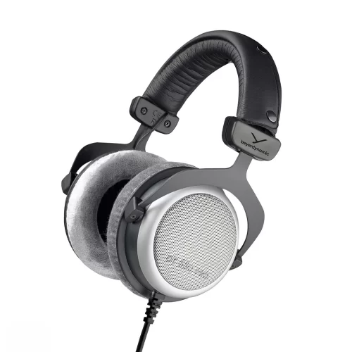 Beyerdynamic DT 880 PRO 250 ohms Полуоткрытые наушники