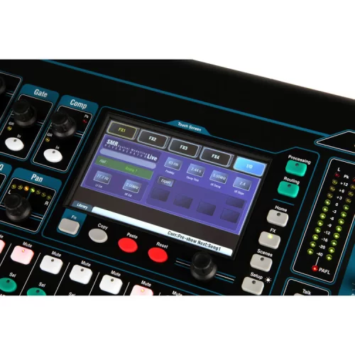 Allen & Heath QU-16C Цифровой микшерный пульт