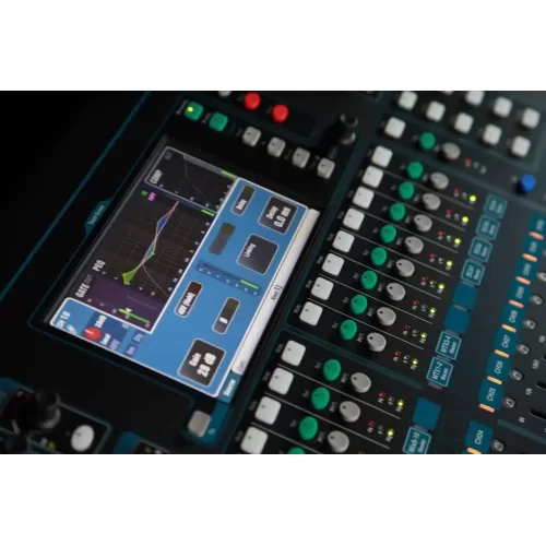 Allen & Heath QU-24 Цифровой микшерный пульт