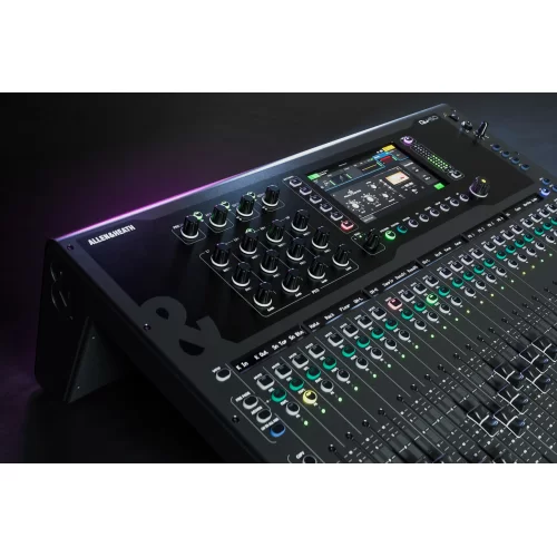 Allen & Heath QU-6D Цифровой микшерный пульт