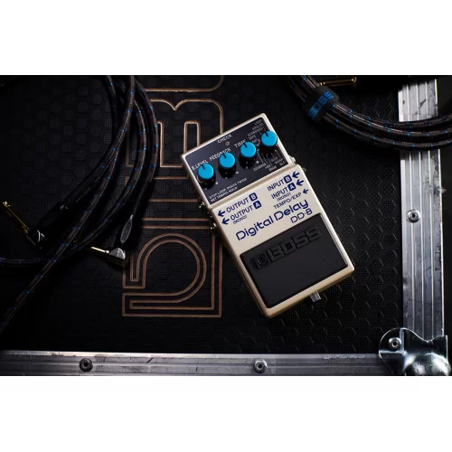 Boss DD-8 Цифровая задержка