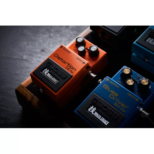 Boss DS-1W Гитарная педаль Distortion