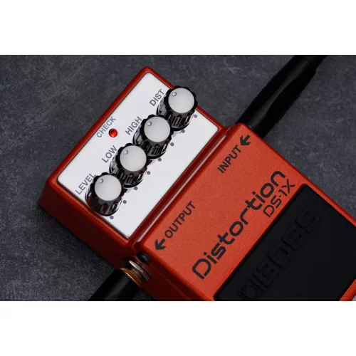 Boss DS-1X Distortion
