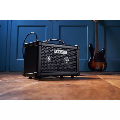 Boss Dual Cube Bass LX (DCB-LX) Басовый комбо, 10 Вт., 2х5"