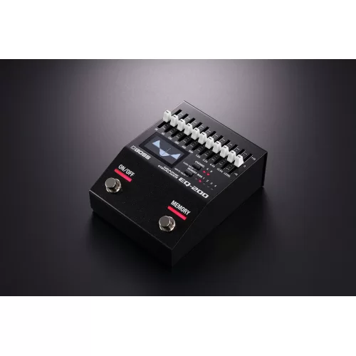 Boss EQ-200 Цифровая педаль графический эквалайзер