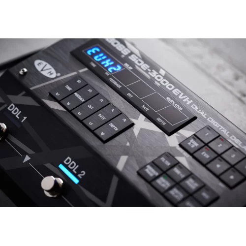 Boss SDE-3000EVH Гитарная педаль Dual Digital Delay