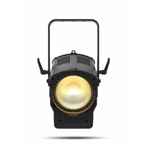 Chauvet-Professional Ovation F145WW Прожектор направленного света с линзой френеля. 1х70Вт WW LED