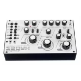 Dreadbox Hades Re Аналоговый синтезатор