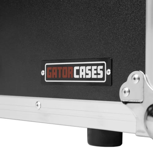 Gator GTOUR-X32CMPCT Кейс с колесами для Behringer X32