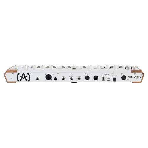 Arturia AstroLab 37 Цифровой синтезатор