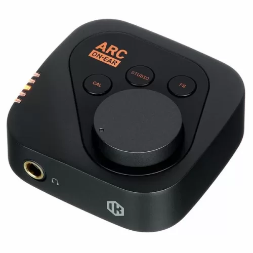 IK Multimedia ARC ON·EAR Автономный корректор для наушников