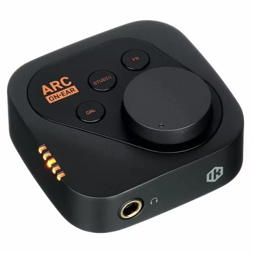 IK Multimedia ARC ON·EAR Автономный корректор для наушников
