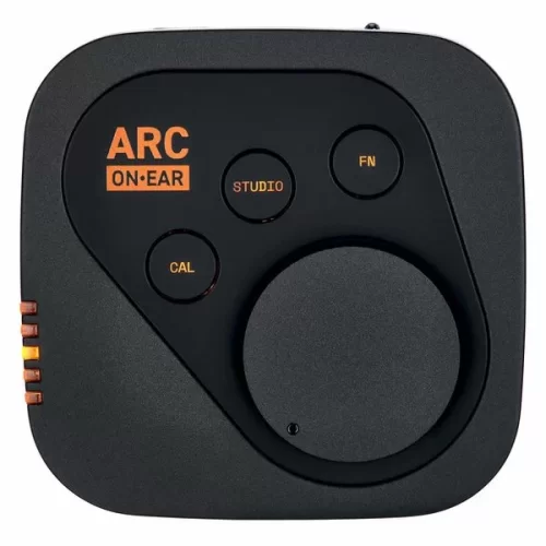 IK Multimedia ARC ON·EAR Автономный корректор для наушников