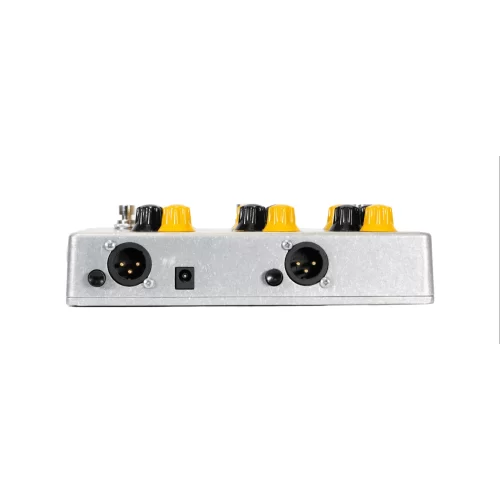 Markbass Pro Bass Mixer Компактный 3-канальный микшер в формате стомпбокса