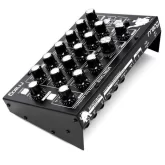 Moog Minitaur Аналоговый синтезатор
