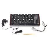 Moog Mother-32 аналоговый синтезатор