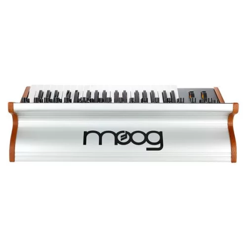 Moog Sub 37 Аналоговый синтезатор