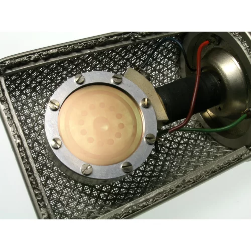Neumann U 89 i Студийный микрофон