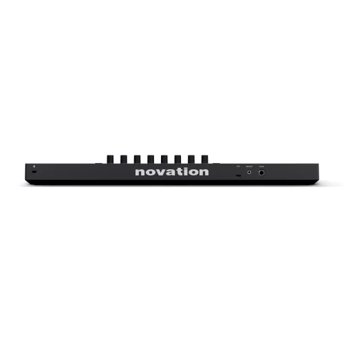 Novation Launchkey Mini 37 MK4 MIDI клавиатура, 37 клавиш