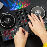 Numark PartyMix II DJ-контроллер