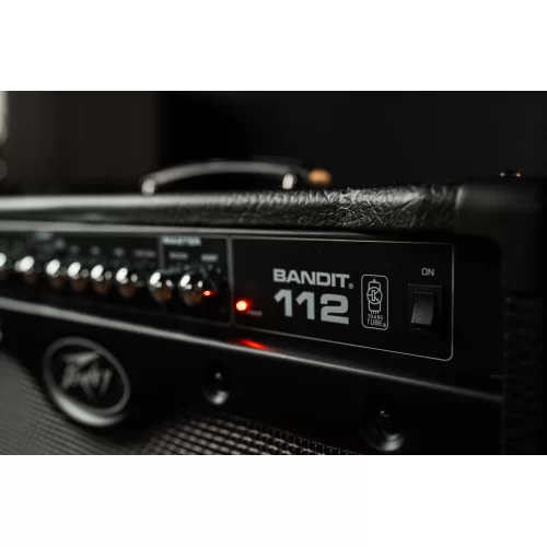 Peavey Bandit 112 Гитарный комбоусилитель, 80 Вт., 12"
