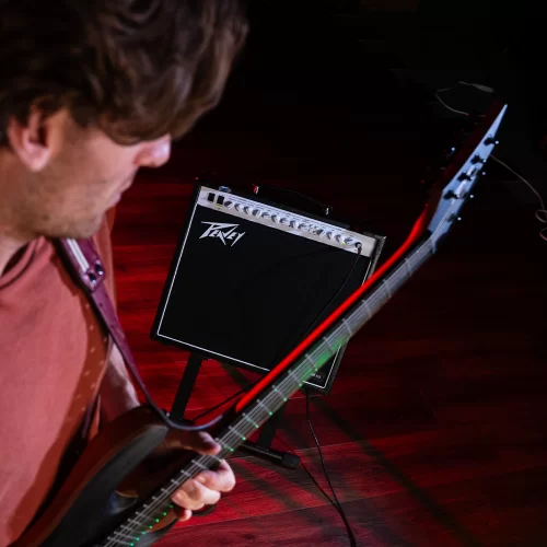 Peavey invective 20 112 Ламповый гитарный комбоусилитель, 20 Вт., 12"