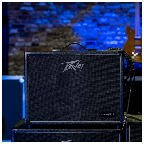 Peavey Vypyr VIP X1 Гитарный комбоусилитель, 30 Вт., 8"