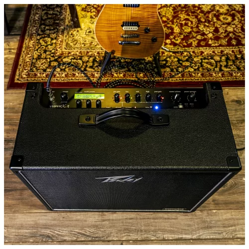 Peavey Vypyr VIP X3 Гитарный комбоусилитель, 100 Вт., 12"
