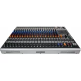 Peavey XR 1220 20-канальный активный микшерный пульт, 2х600 Вт.