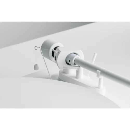 Pro-Ject Debut PRO White Проигрыватель виниловых дисков