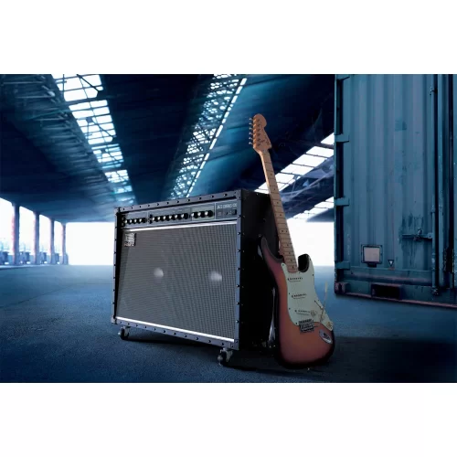 Roland JC-120 Гитарный комбоусилитель, 120 Вт., 2x12"