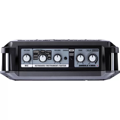 Roland MOBILE CUBE Комбоусилитель, 5 Вт., 2x4"