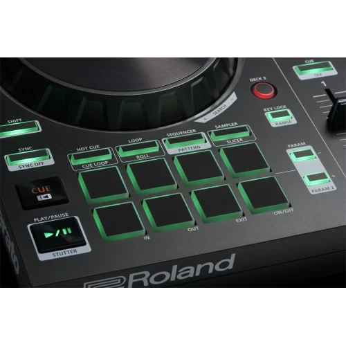 Roland DJ-202 DJ-контроллер