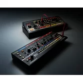 Roland JU-06A 4-голосный полифонический синтезатор