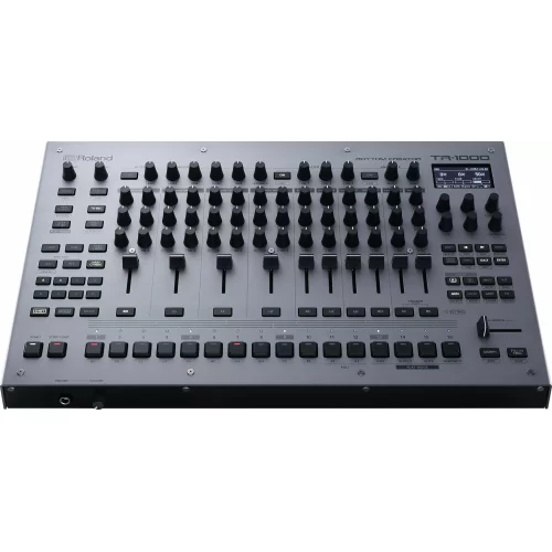 Roland TR-1000 Аналоговая драм-машина